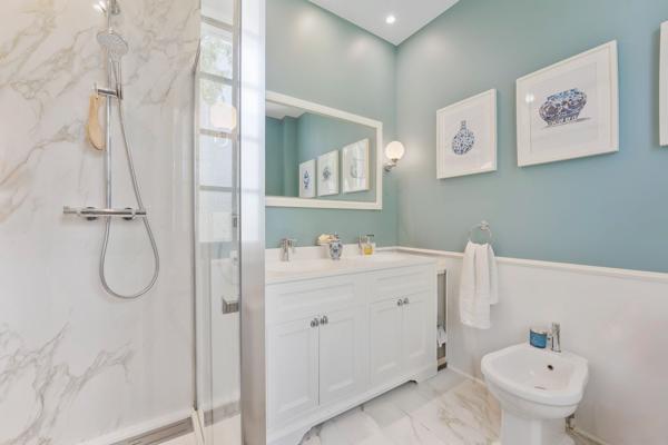 Vente Maison de luxe Divonne-les-Bains 8 Pièces 350 m²