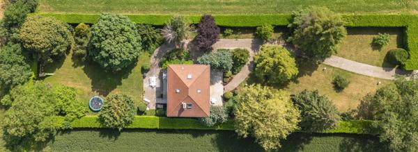Vente Maison de luxe Divonne-les-Bains 8 Pièces 350 m²