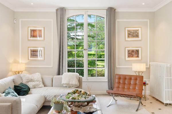 Vente Maison de luxe Divonne-les-Bains 8 Pièces 350 m²