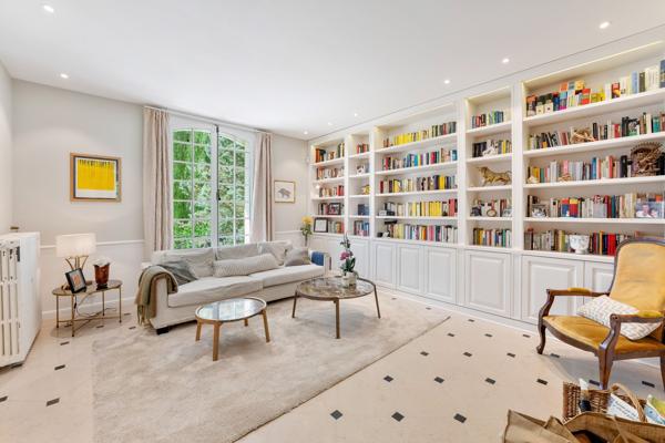 Vente Maison de luxe Divonne-les-Bains 8 Pièces 350 m²