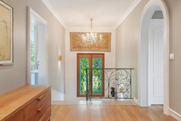 Vente Maison de luxe Divonne-les-Bains 8 Pièces 350 m²