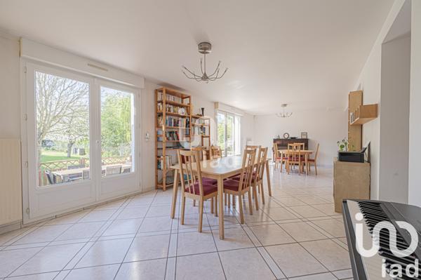 Maison à vendre 6 pièces 165 m² Montévrain