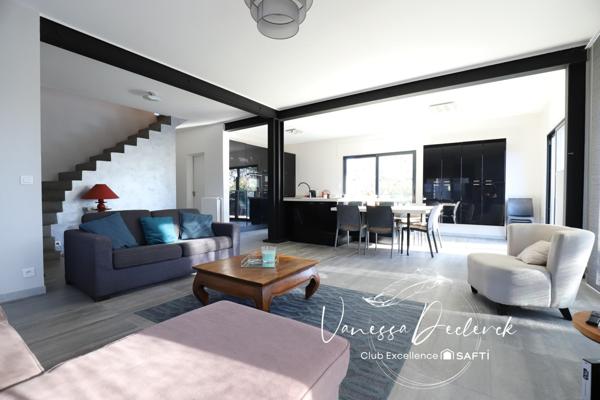 MAISON FAMILIALE 5 CHAMBRES AVEC SOUS SOL TOTAL SUR PARCELLE 800M²