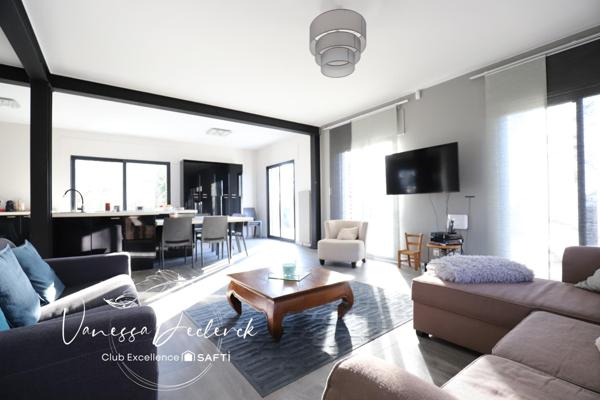 MAISON FAMILIALE 5 CHAMBRES AVEC SOUS SOL TOTAL SUR PARCELLE 800M²