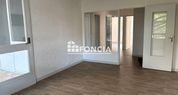 À vendre Appartement 4 pièces 81.6 m² - Poitiers 86000