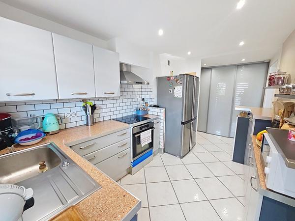 Appartement La Seyne Sur Mer 4 pièces - Reynier