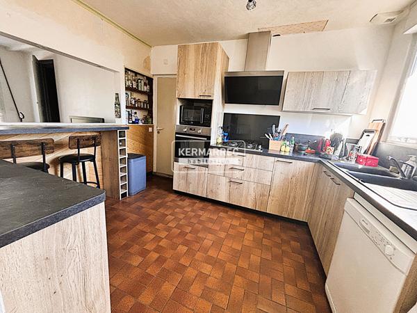 Maison 5 pièces – 115 m² environ à Bourgon (ref : 3375)