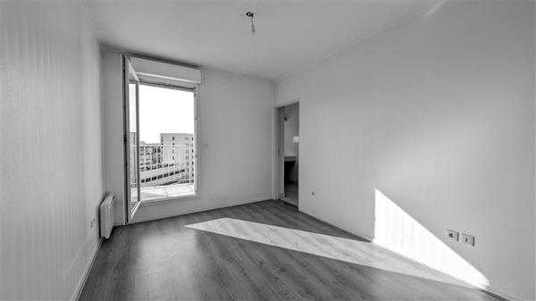 Gloriette – 4 pièces avec terrasses et parking – 455.000 € fai