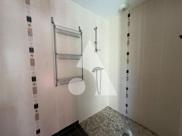 Maison 8 pièces 163 m2