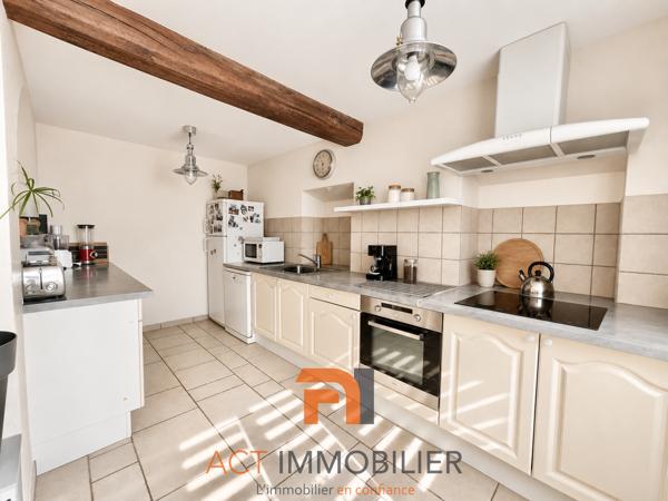 Maison de village 4 pièce(s) 2 chambre(s) 125 m²