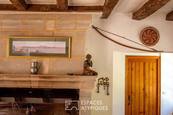 Ancien relais de poste avec logement annexe dans son écrin verdoyant