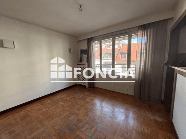 Location Appartement 2 pièces 40 m² - 10 RUE DE LA PAIX Annecy 74000
