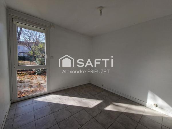 Appartement T3 au rez-de-chaussée