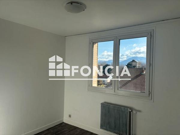 Location Appartement 4 pièces 67.62 m² - Echirolles 38130