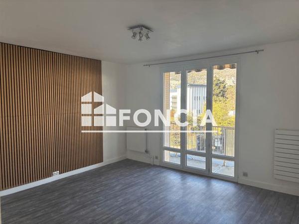 Location Appartement 4 pièces 67.62 m² - Echirolles 38130