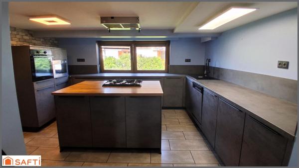Maison alsacienne rénovée + dépendance + jardin