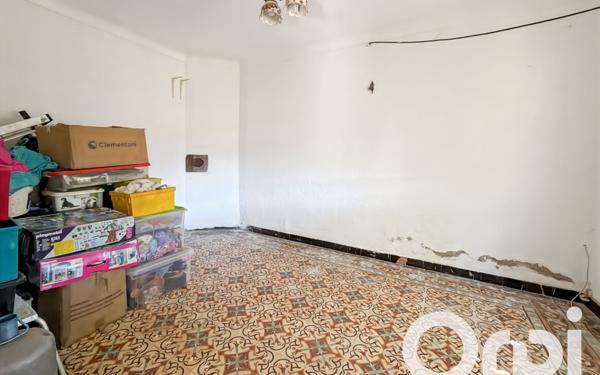 Maison à vendre    8 pièces •  Bollène