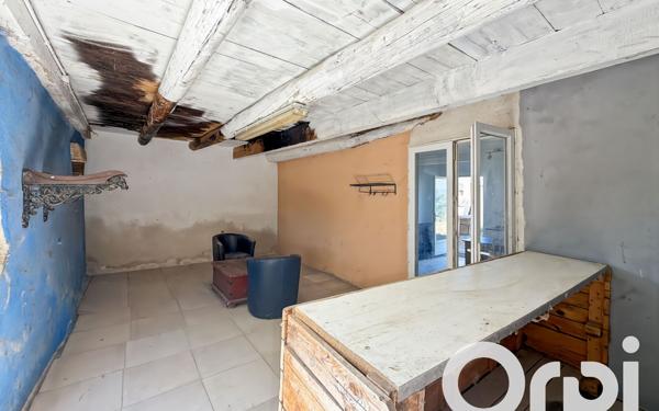 Maison à vendre    8 pièces •  Bollène
