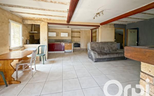 Maison à vendre    8 pièces •  Bollène