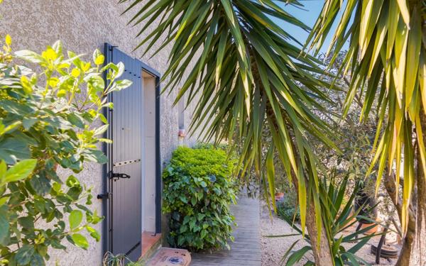Maison à vendre    5 pièces •  Marseille 12