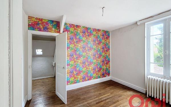 Maison à vendre    4 pièces •  Montluçon