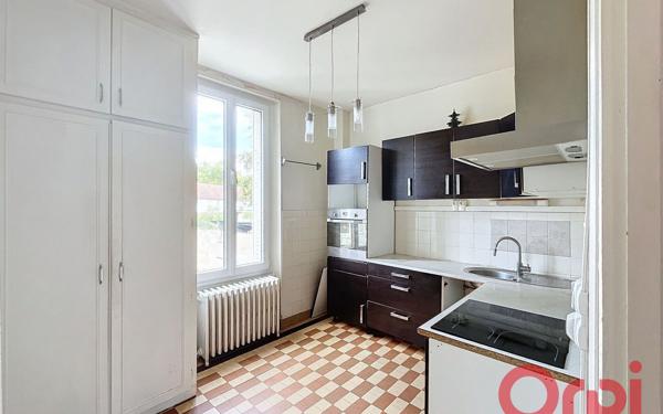 Maison à vendre    4 pièces •  Montluçon