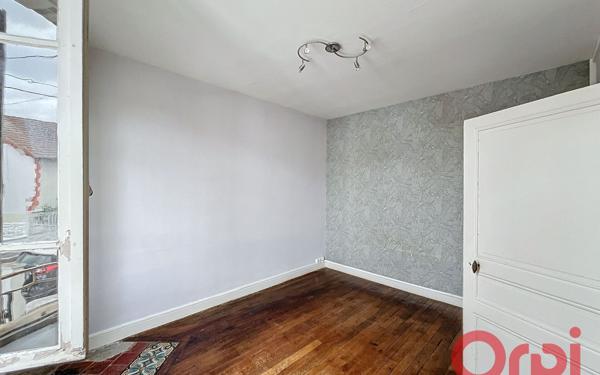 Maison à vendre    4 pièces •  Montluçon