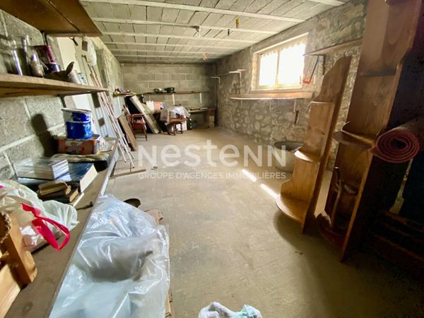 À VENDRE MAISON 2 CHAMBRES ET SOUS SOL COMPLET À COMBOURG