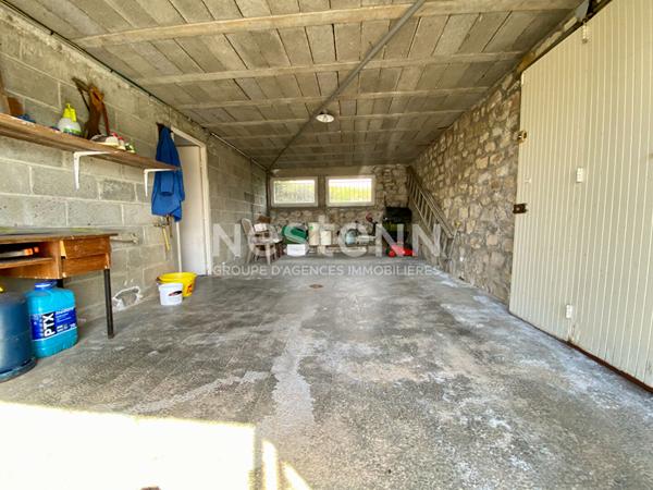 À VENDRE MAISON 2 CHAMBRES ET SOUS SOL COMPLET À COMBOURG