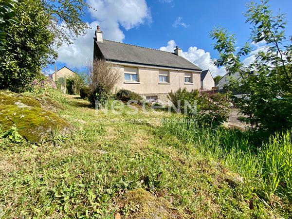 À VENDRE MAISON 2 CHAMBRES ET SOUS SOL COMPLET À COMBOURG