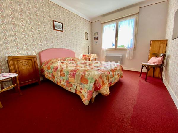 À VENDRE MAISON 2 CHAMBRES ET SOUS SOL COMPLET À COMBOURG