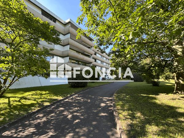 Location Appartement 2 pièces 52.54 m² - ALLEE GASTON RODRIGUEZ Gradignan 33170