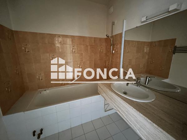 Location Appartement 2 pièces 52.54 m² - ALLEE GASTON RODRIGUEZ Gradignan 33170