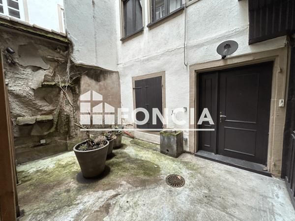 Location Local commercial 2 pièces 48.31 m² - 4 RUE DES DENTELLES Strasbourg 67000