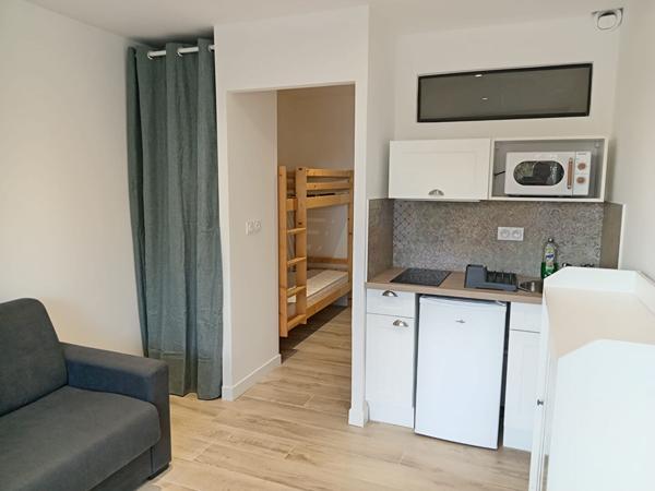 Studio cabine entièrement rénové avec parking
