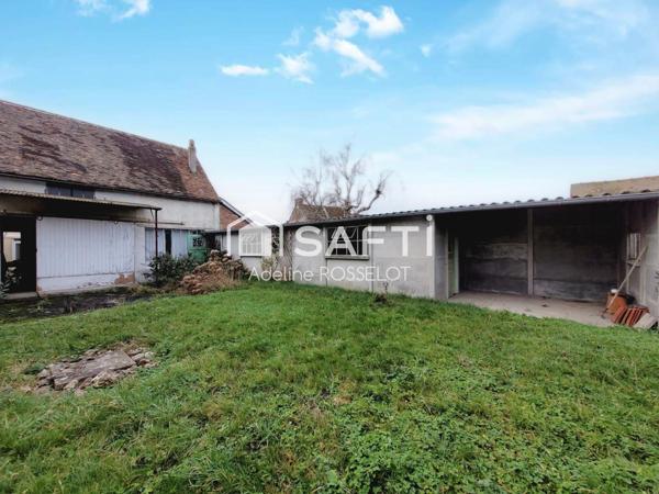 Maison à rénover + grandes surfaces de stockage