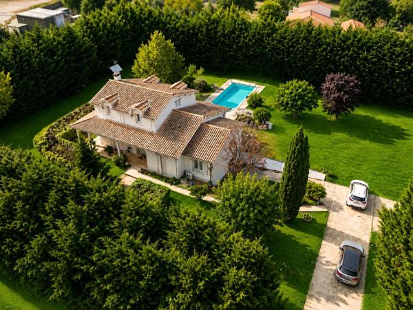 Maison à SADIRAC, 33670 - 5 pièces 144m²