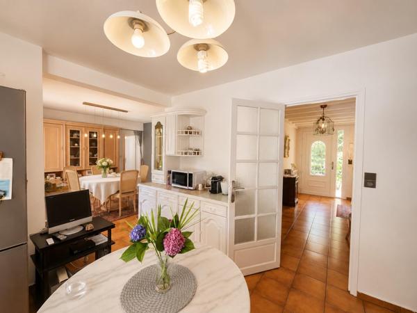 Maison à SADIRAC, 33670 - 5 pièces 144m²