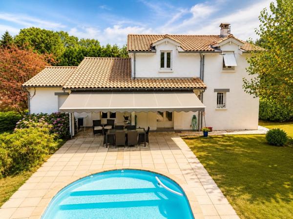 Maison à SADIRAC, 33670 - 5 pièces 144m²