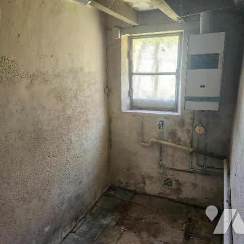Ensemble immobilier atypique avec atelier 