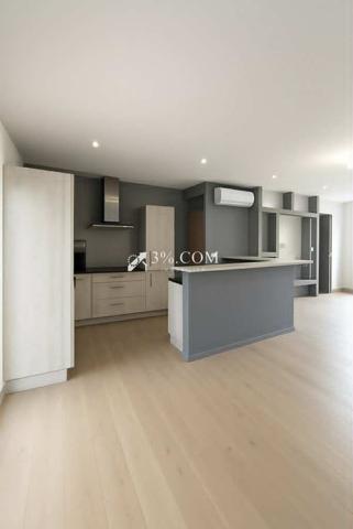 Maison 4 pièce(s) 3 chambre(s) 80 m²