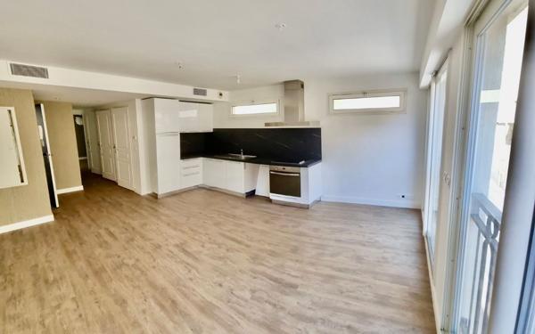 Appartement à vendre    3 pièces • 60,08 m2 Nice