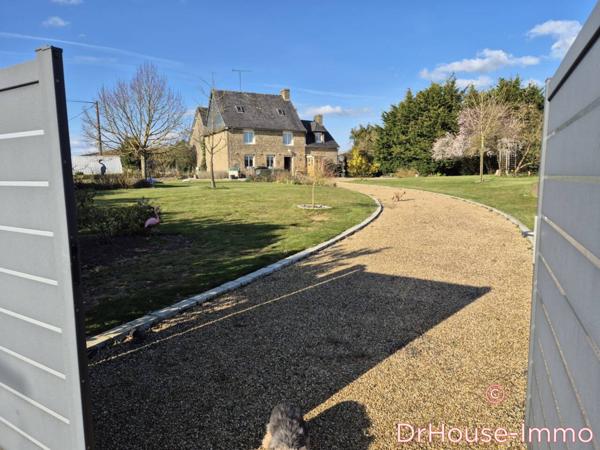 Maison à vendre 10 pièces de 201 m²