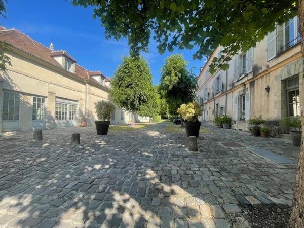 Bel appartement duplex de 4 pièces, Hyper centre ville.