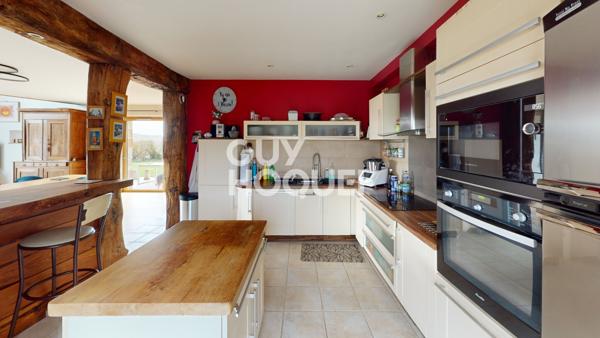 Maison d’exception à Vire Normandie – Un cadre de vie unique !