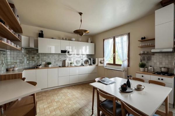 CORMONTREUIL - EXCLUSIVITÉ - A VENDRE - MAISON DE TYPE 6 avec jardin et sous sol