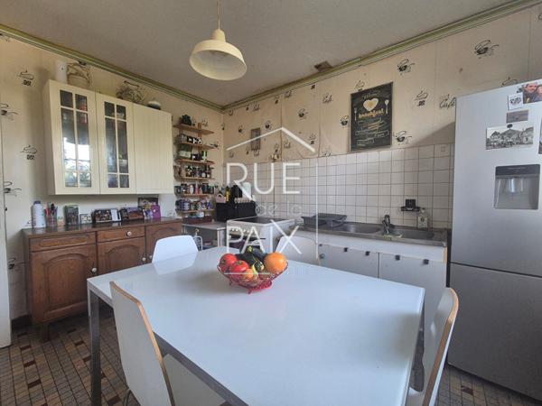 86200 LOUDUN Maison Loudun 4 pièce(s) 81 m2