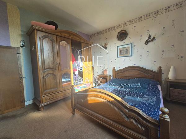 86200 LOUDUN Maison Loudun 4 pièce(s) 81 m2