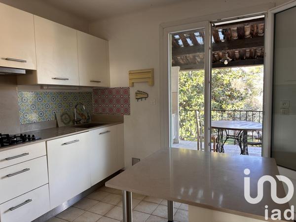 Maison traditionnelle 6 pièces de 150 m² à La Roquette-sur-Siagne (06550)