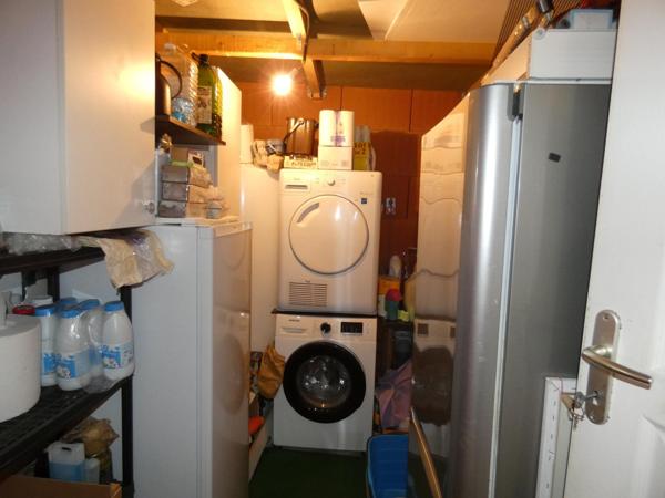 Villa plain pied 4 faces ,90 m², 3 chambres sur terrain arboré de 400 m²